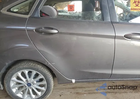 2014 Ford Fiesta Se z USA, uszkodzony, nr VIN 3FADP4BJ6EM111981